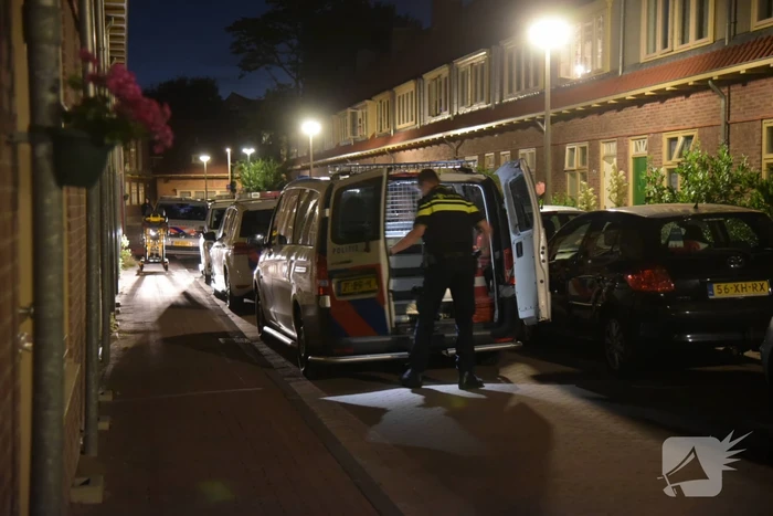 Zwaargewonde bij steekpartij in woning