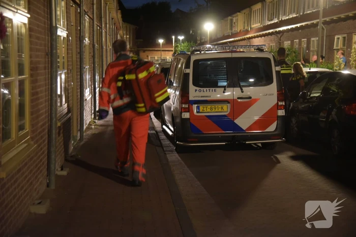 Zwaargewonde bij steekpartij in woning