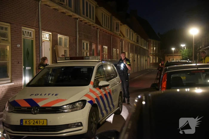 Zwaargewonde bij steekpartij in woning