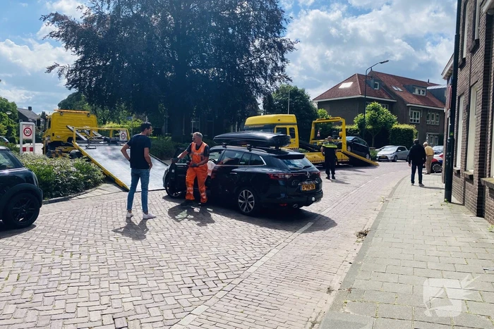 Flinke schade na verkeersongeval op kruising