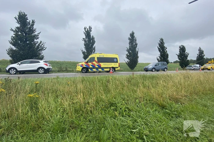 Meerdere voertuigen betrokken bij kop-staartbotsing