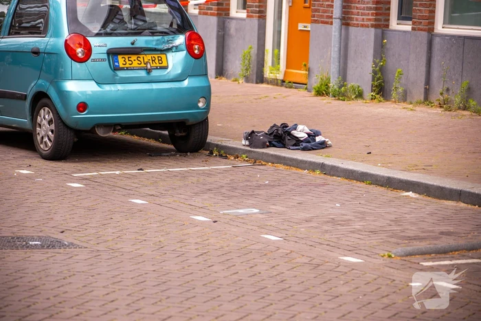 Traumahelikopter landt voor gewonde op straat