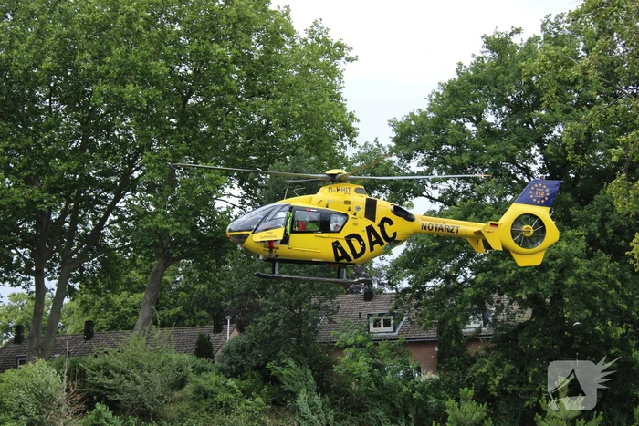 Duitse traumahelikopter landt voor ongeval