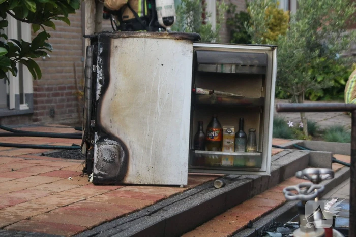Kat gered uit woning bij keukenbrand