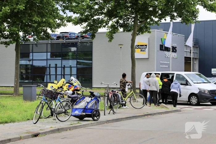 Fietsster gewond na val op industrieterrein De Isselt