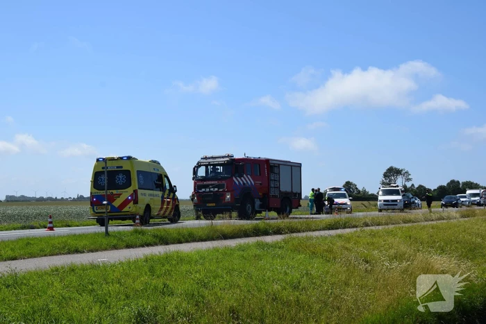 Gewonde na auto in sloot