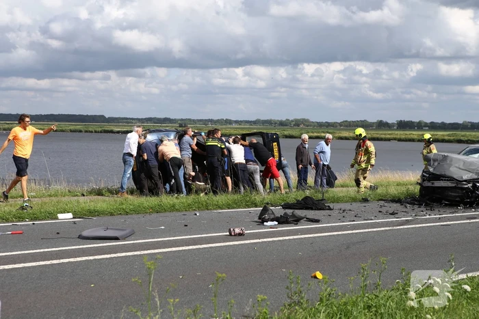 Gewonden bij frontale aanrijding