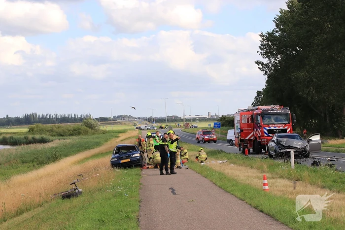 Gewonden bij frontale aanrijding