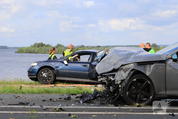 Gewonden bij frontale aanrijding