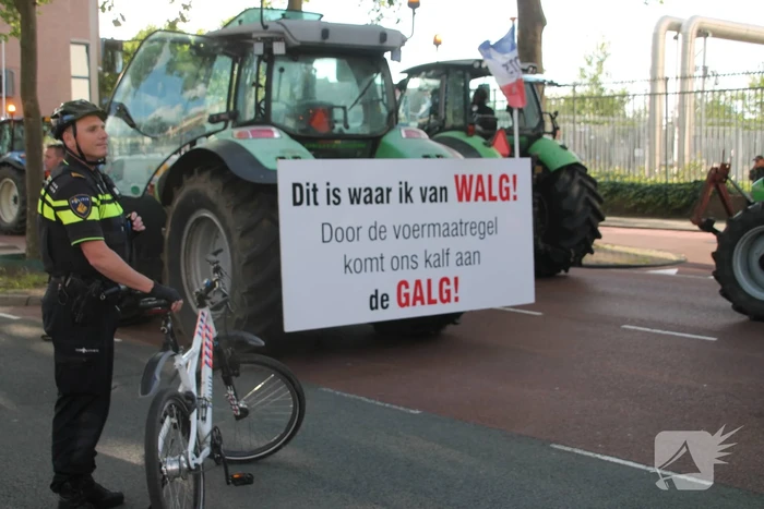 Boeren komen in actie met trekkers in het centrum