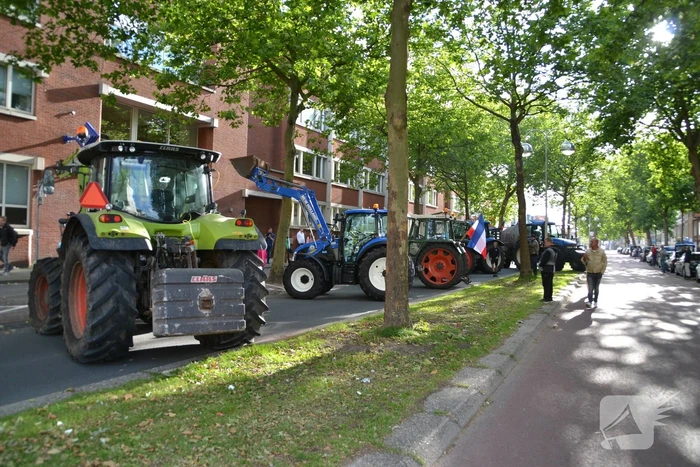 Boeren komen in actie met trekkers in het centrum