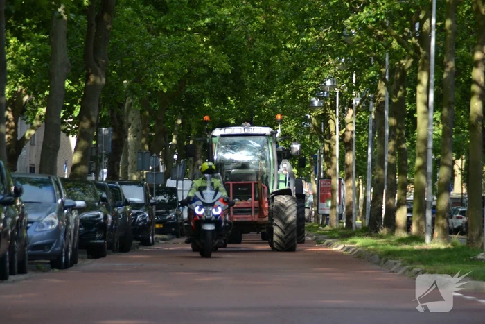 Boeren komen in actie met trekkers in het centrum