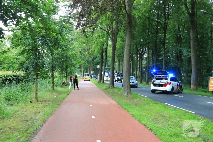 Wielrenner zwaargewond na aanrijding