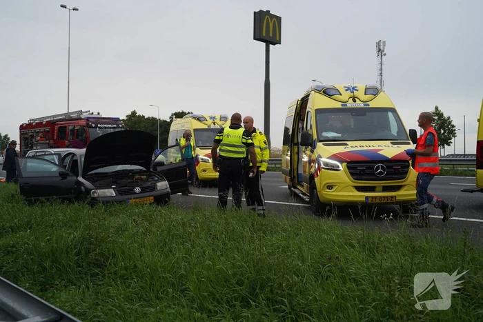 Snelweg afgesloten na ongeval