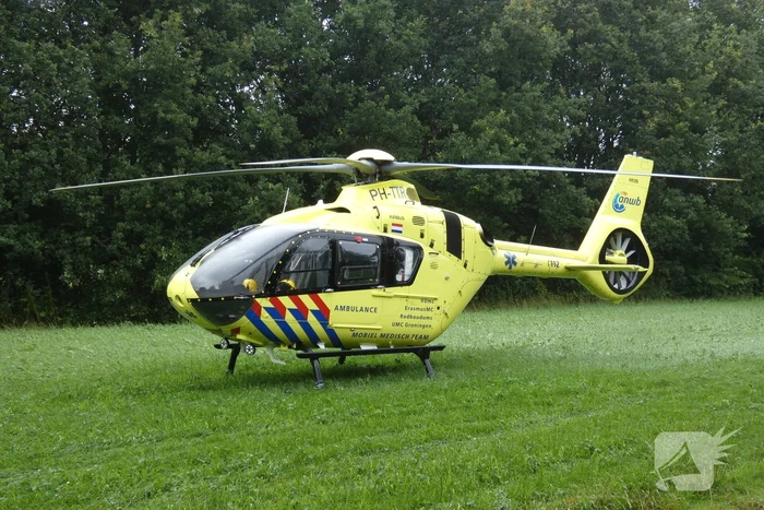 Traumahelikopter landt voor gewonde bij sauna