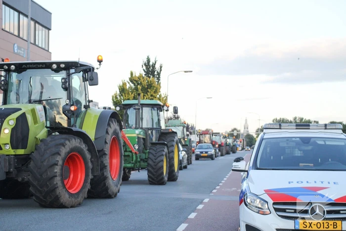Boeren blokkeren distributiecentrum Boni