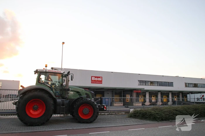 Boeren blokkeren distributiecentrum Boni