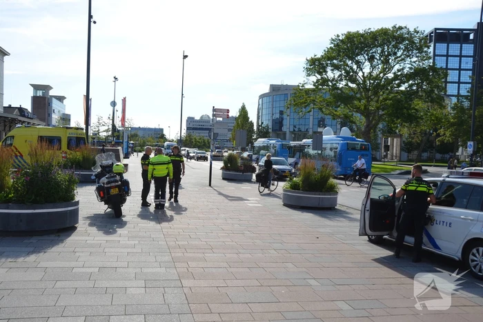 Fietsster gewond na botsing met auto