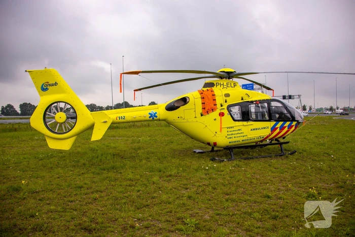 Traumahelikopter strandt naast A1