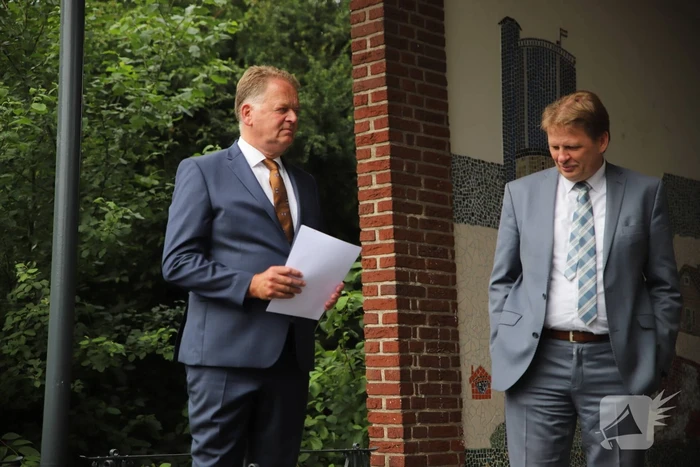 Boeren houden protest met meerdere tractoren