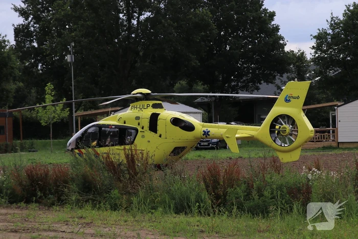 Traumahelikopter landt voor incident op Camping