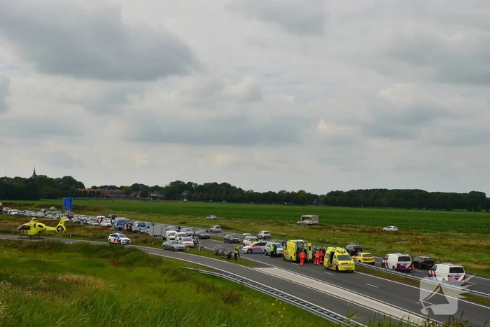 Motorrijder ernstig gewond bij verkeersongeval