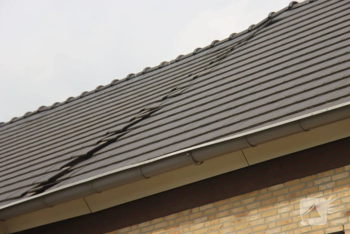 Zeven woningen ontruimd na verzakking