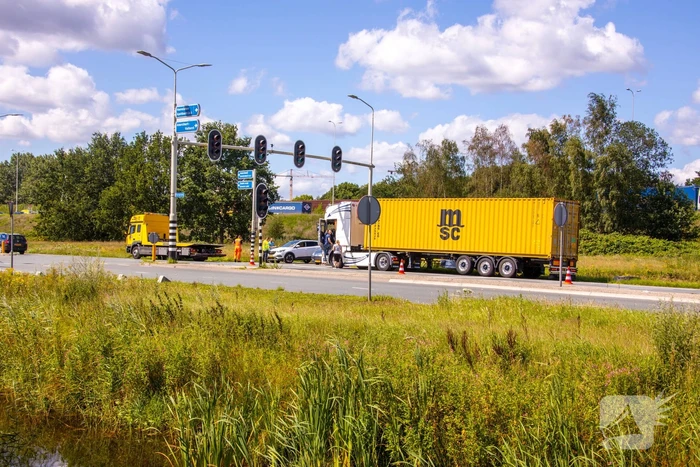 Meerdere voertuigen betrokken bij verkeersongeval