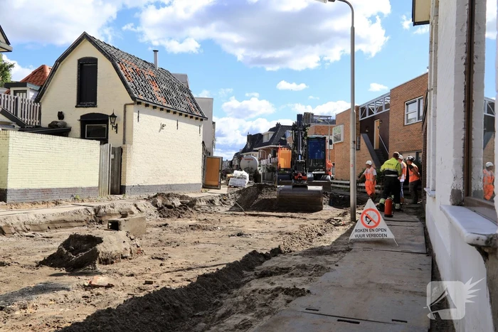 Gasleiding geraakt in opengebroken straat