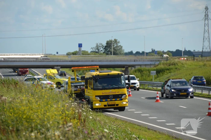 Aanrijding na uitwijkmanoeuvre van pechgeval