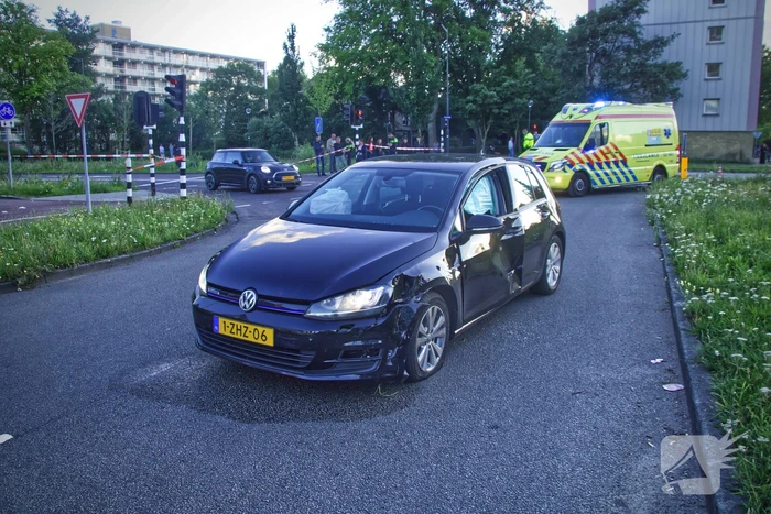 Scooterrijder gewond na aanrijding met auto