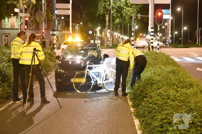 Wielrenner gewond na aanrijding met auto