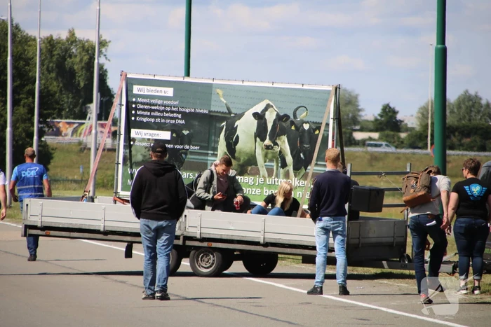 Boeren moeten tractoren thuis laten bij demonstratie RIVM