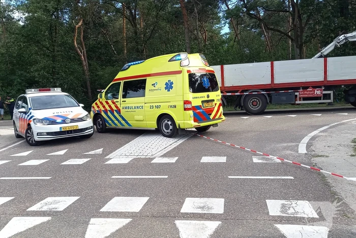 Dode en zwaargewonde bij frontale botsing