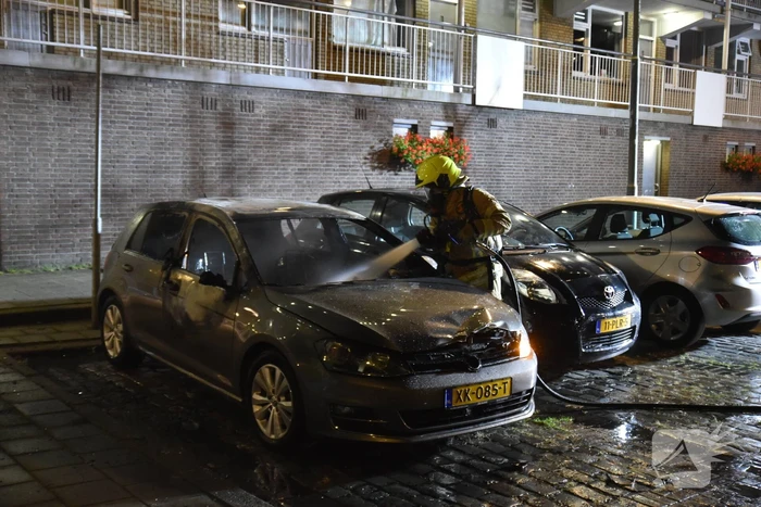 Auto verwoest door brand