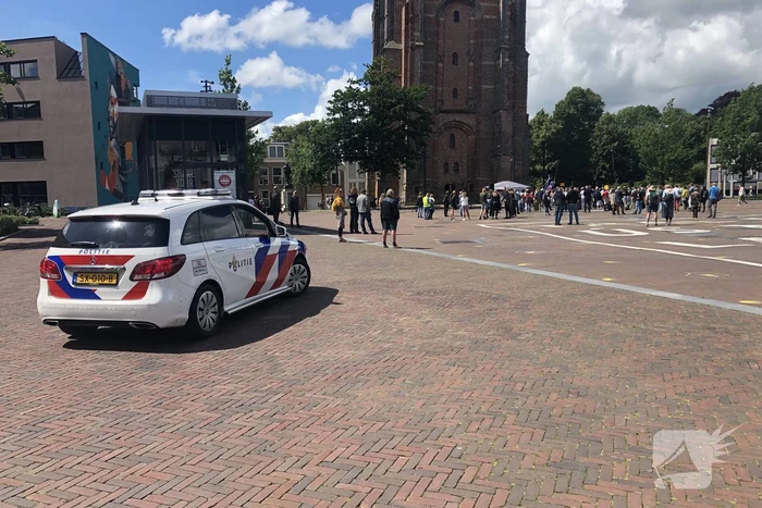 Kleine demonstratie tegen covid-19 maatregelen