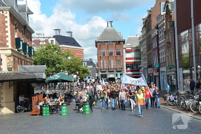 Kleine demonstratie tegen covid-19 maatregelen