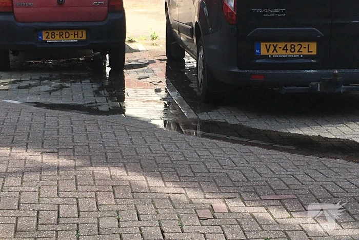 Bewoner heeft last van water op balkon