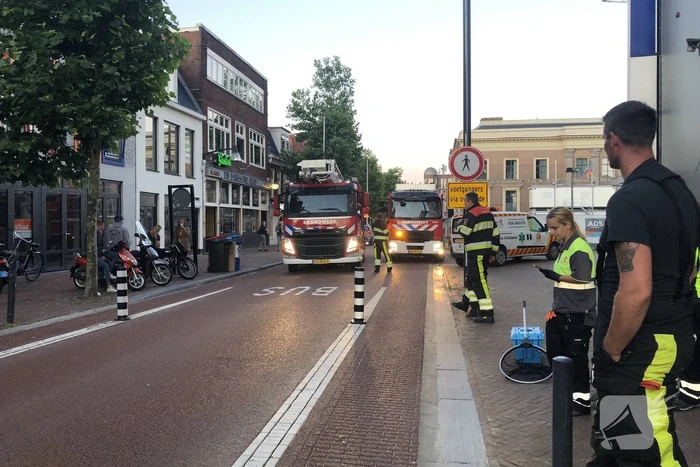 Vastzittende duiven door brandweer bevrijd