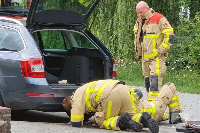 Auto lekt gas