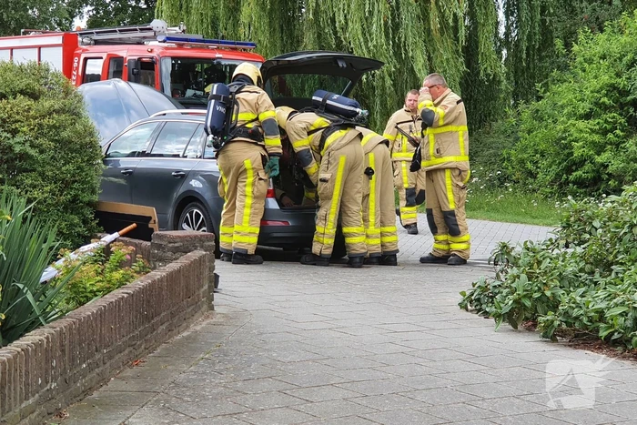 Auto lekt gas