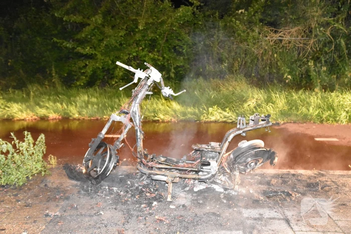 Felyx snorscooter verwoest door brand