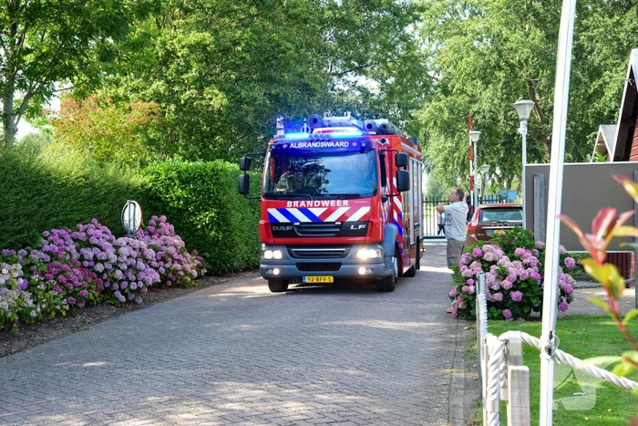 Parachute aangetroffen in Oude Maas