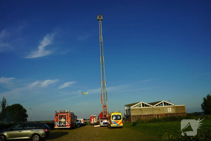 Hulpdiensten groots ingezet bij vermiste zwemmer
