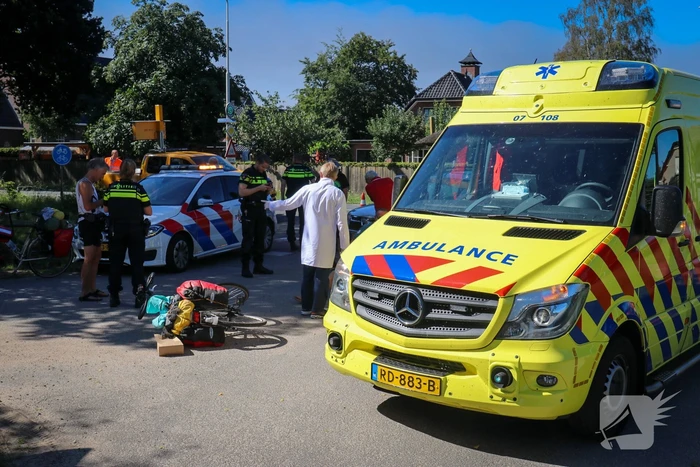 Fietser gewond bij aanrijding met auto