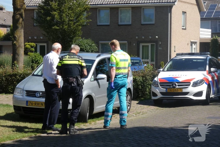 Fietser geschept door auto