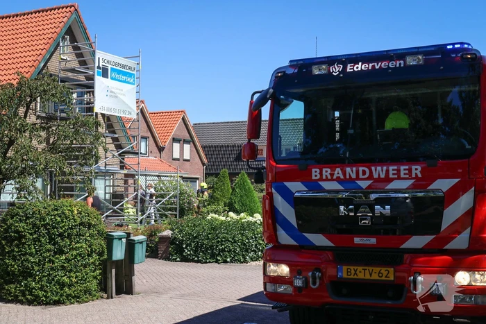 Brandweer onderzoekt brand bij woning