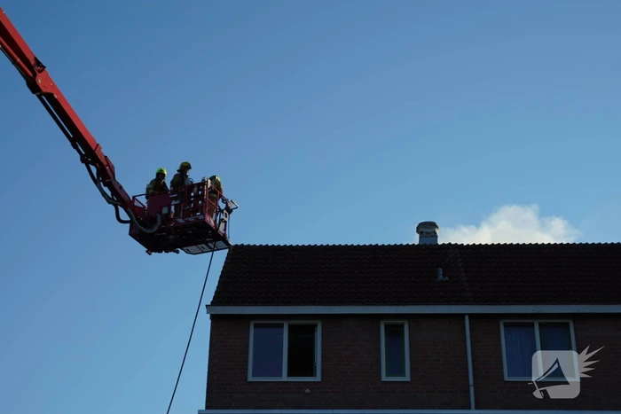 Veel rook bij brand in woning