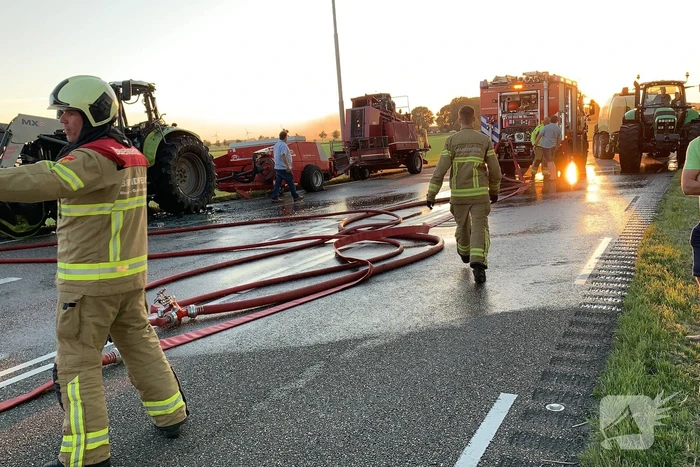Tractor door brand verwoest