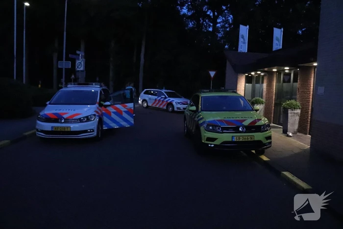 Brommerrijder gaat onderuit en raakt gewond